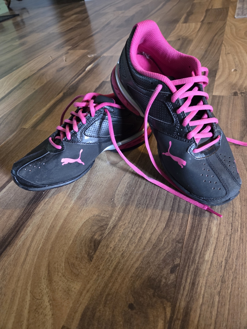 Puma Black Sneakers with Pink Accents - Women's Athletic Shoes